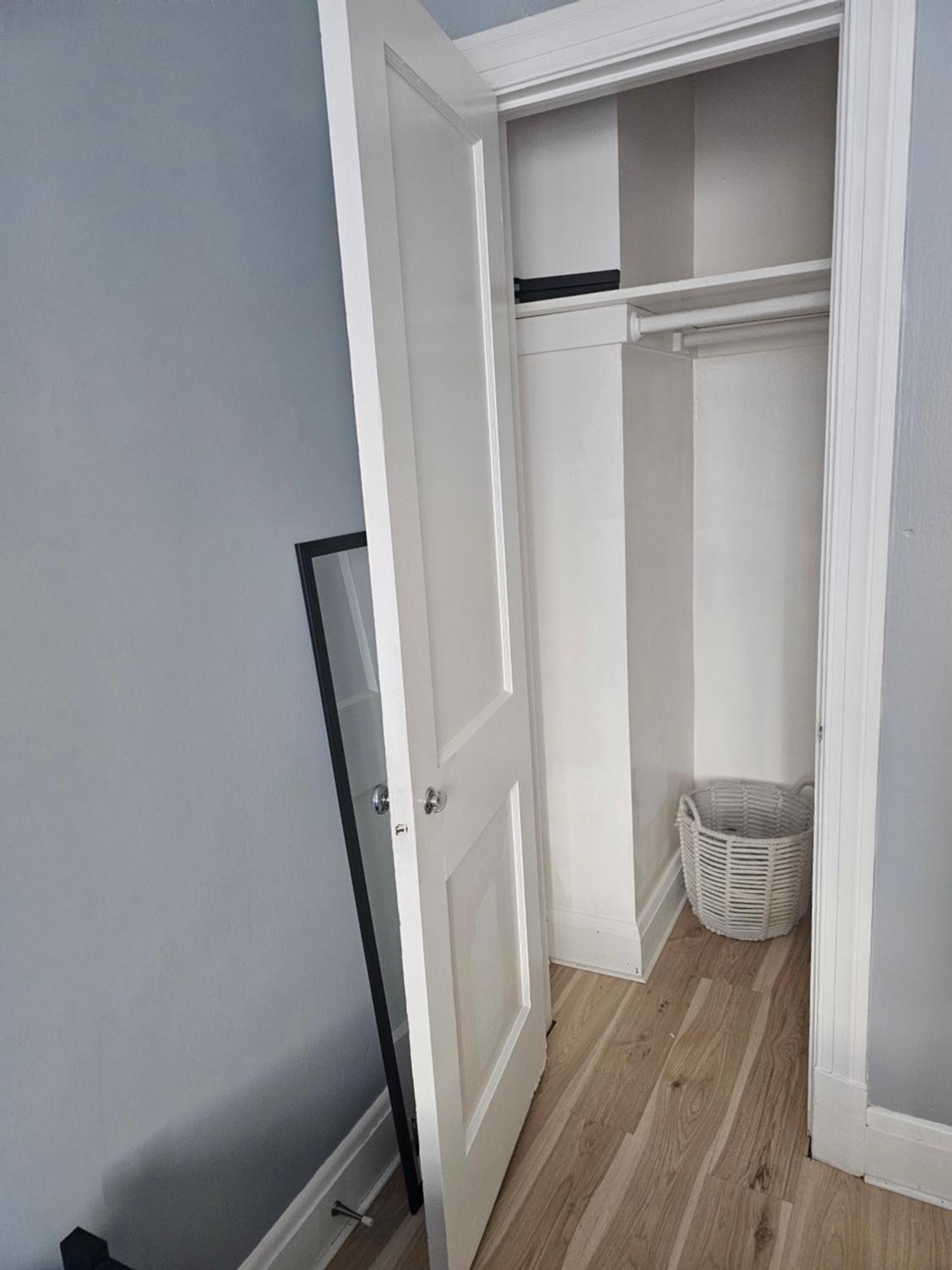Small Cozy Room, Shared Bathroom Baltimore Eksteriør bilde
